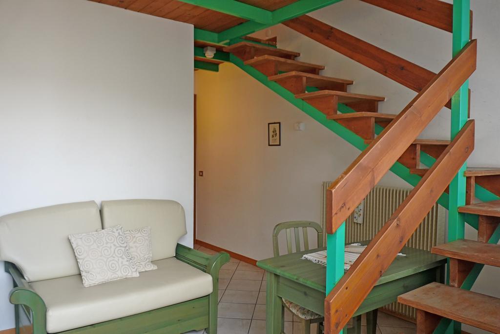 Hotel La Rosa Тельйо Екстер'єр фото